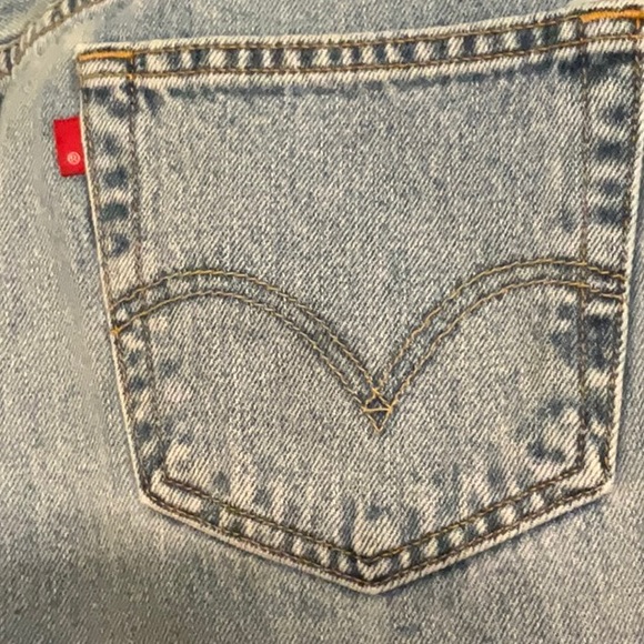 Levi’s 550 Relaxed Fit Light Wash Denim Jeans 100% Cotton 36 x 30 - Picture 5 of 5